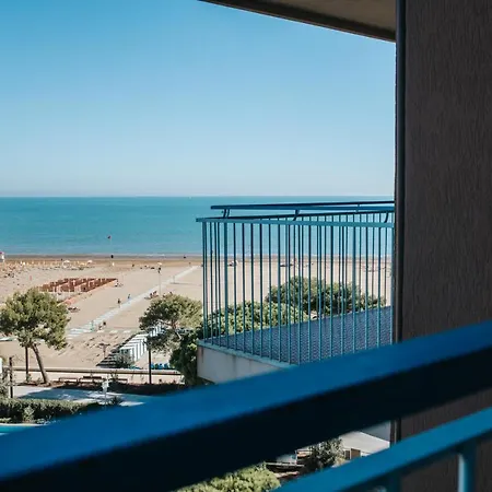Bianco Nero Appartamento Lignano Sabbiadoro