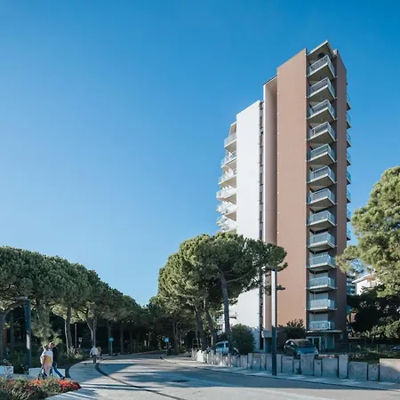 Bianco Nero Appartamento